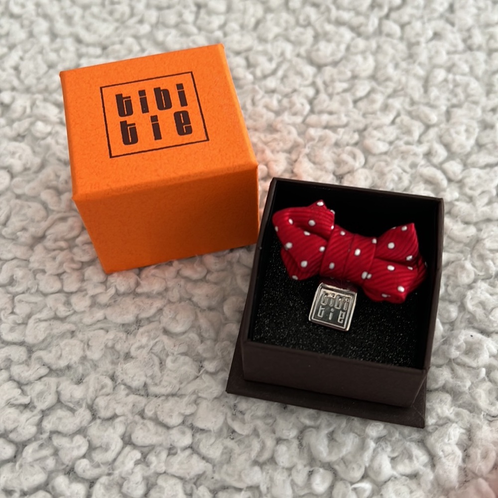 Tibitie Bowtie Pin